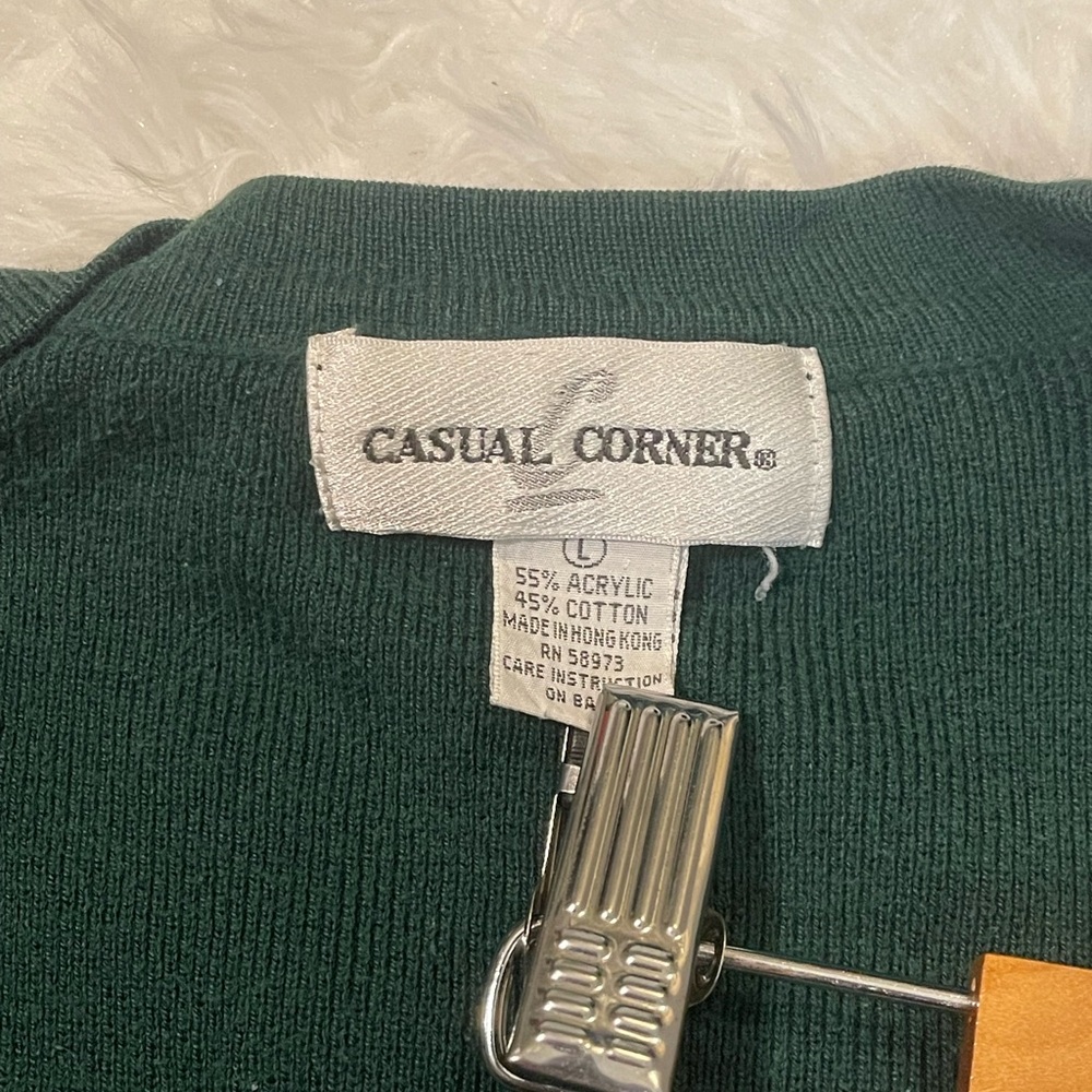 Vintage Casual Corner hunter green embroidered v-neck cardigan sweater Large - Picture 7 of 7